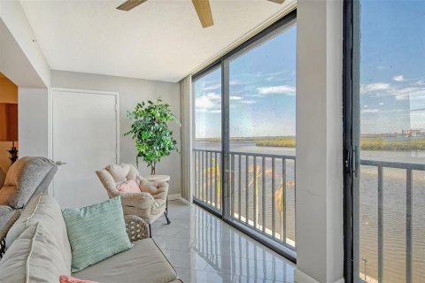 Copropriété à vendre à Sarasota, Floride: 1 chambre, 87.89 m2 № 1424337 - photo 16