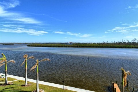 Copropriété à vendre à Sarasota, Floride: 1 chambre, 87.89 m2 № 1424337 - photo 23