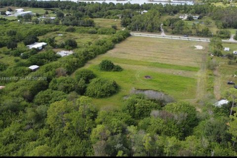 Terreno en venta en Punta Gorda, Florida № 2026073 - foto 2