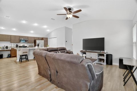 Casa en venta en The Villages, Florida, 3 dormitorios, 133.78 m2 № 1899587 - foto 12