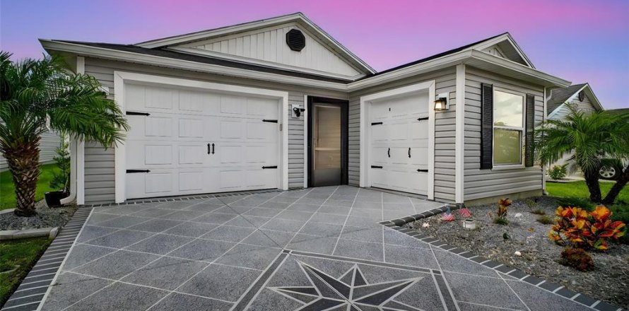 Casa en The Villages, Florida 3 dormitorios, 133.78 m2 № 1899587