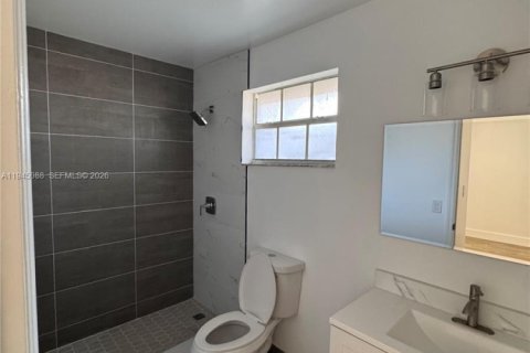 Villa ou maison à louer à Hallandale Beach, Floride: 3 chambres, 215.63 m2 № 2001271 - photo 7