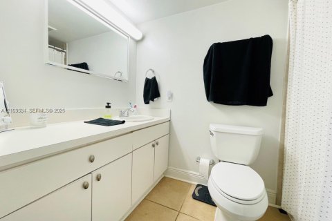 Copropriété à louer à North Bay Village, Floride: 1 chambre, 57.6 m2 № 2415630 - photo 11