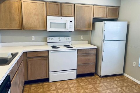 Condominio en alquiler en Orlando, Florida, 3 dormitorios, 107.95 m2 № 1840517 - foto 5