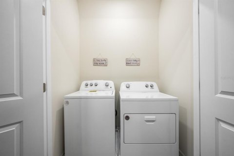 Adosado en alquiler en Newberry, Florida, 3 dormitorios, 157 m2 № 1688157 - foto 30