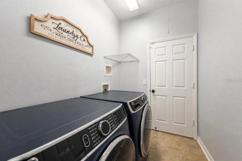 Casa en venta en Tampa, Florida, 4 dormitorios, 257.9 m2 № 2120657 - foto 17