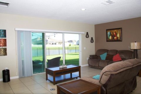 Villa ou maison à vendre à Kissimmee, Floride: 3 chambres, 140.65 m2 № 2302733 - photo 5