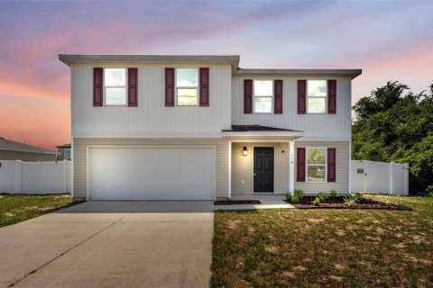 Villa ou maison à Poinciana, Floride 4 chambres, 189.52 m2 № 2339109