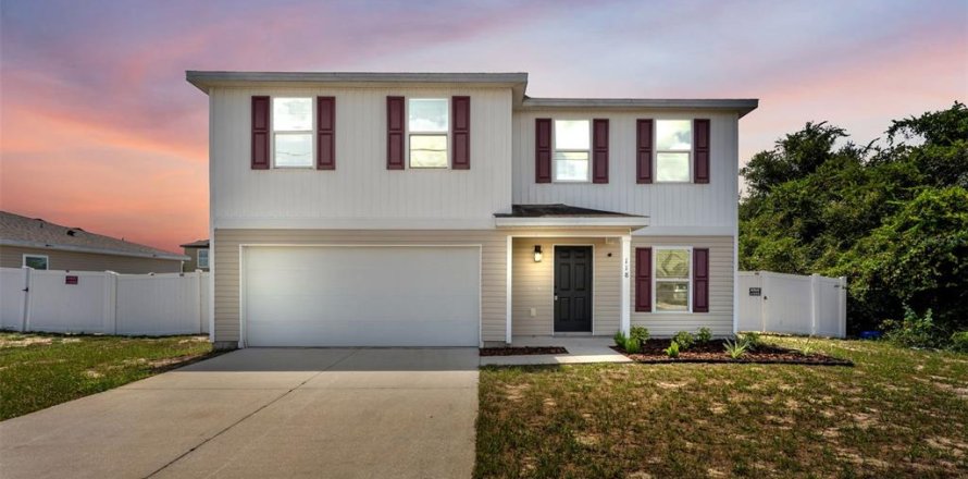 House in Poinciana, Florida 4 bedrooms, 189.52 sq.m. № 2339109