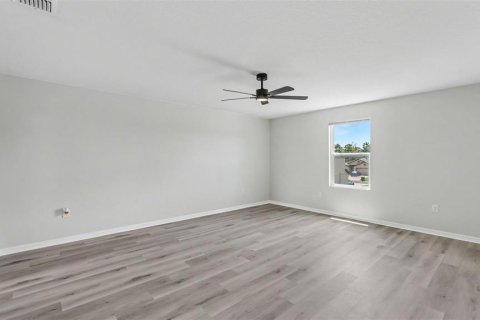 House in Poinciana, Florida 4 bedrooms, 189.52 sq.m. № 2339109 - photo 16