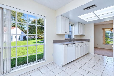 Villa ou maison à vendre à Palm Harbor, Floride: 2 chambres, 110.55 m2 № 2411651 - photo 23