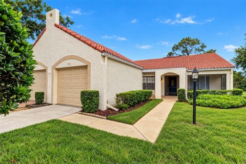 Villa ou maison à Palm Harbor, Floride 2 chambres, 110.55 m2 № 2411651