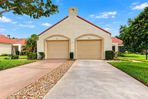 Villa ou maison à vendre à Palm Harbor, Floride: 2 chambres, 110.55 m2 № 2411651 - photo 2