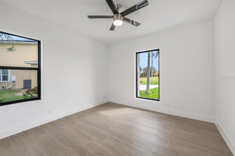 Купить виллу или дом в Пунта-Горда, Флорида 8 комнат, 218.41м2, № 1579027 - фото 23