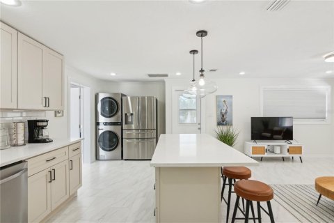 Dúplex en venta en Longboat Key, Florida, 4 dormitorios, 166.48 m2 № 1866956 - foto 17