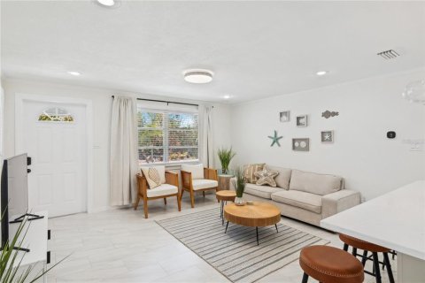 Dúplex en venta en Longboat Key, Florida, 4 dormitorios, 166.48 m2 № 1866956 - foto 11