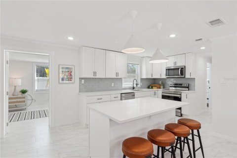 Dúplex en venta en Longboat Key, Florida, 4 dormitorios, 166.48 m2 № 1866956 - foto 5