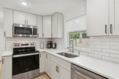Dúplex en venta en Longboat Key, Florida, 4 dormitorios, 166.48 m2 № 1866956 - foto 7