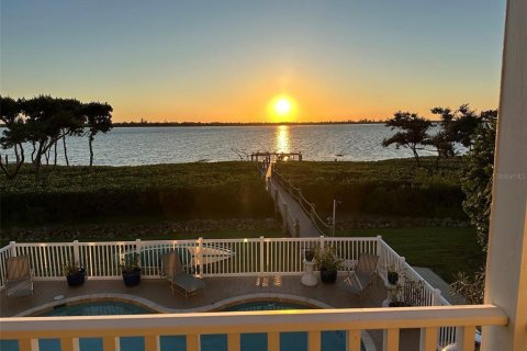 Villa ou maison à vendre à Englewood, Floride: 3 chambres, 258.92 m2 № 2430534 - photo 5