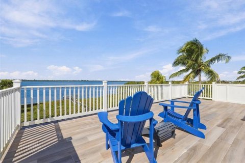 Villa ou maison à vendre à Englewood, Floride: 3 chambres, 258.92 m2 № 2430534 - photo 24
