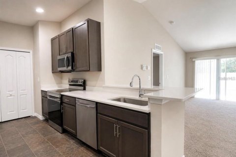 Villa ou maison à vendre à Winter Haven, Floride: 3 chambres, 131.92 m2 № 2399499 - photo 11