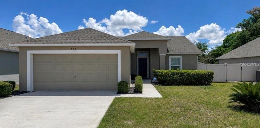 Villa ou maison à Winter Haven, Floride 3 chambres, 131.92 m2 № 2399499