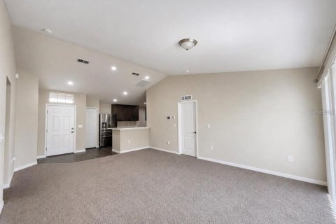 Villa ou maison à vendre à Winter Haven, Floride: 3 chambres, 131.92 m2 № 2399499 - photo 13