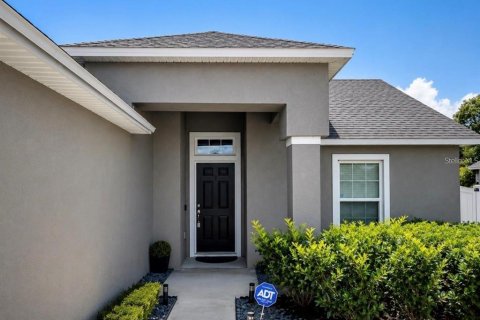 Villa ou maison à vendre à Winter Haven, Floride: 3 chambres, 131.92 m2 № 2399499 - photo 4