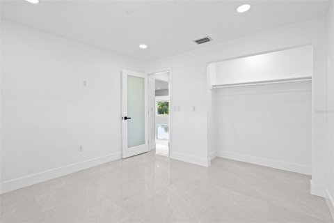 House in Punta Gorda, Florida 2 bedrooms, 129.32 sq.m. № 1852569 - photo 26