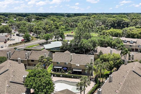 Condo in Winter Park, Florida, 2 bedrooms  № 2393890 - photo 25