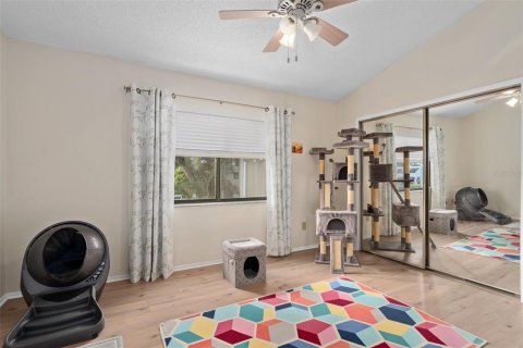 Condo in Winter Park, Florida, 2 bedrooms  № 2393890 - photo 17