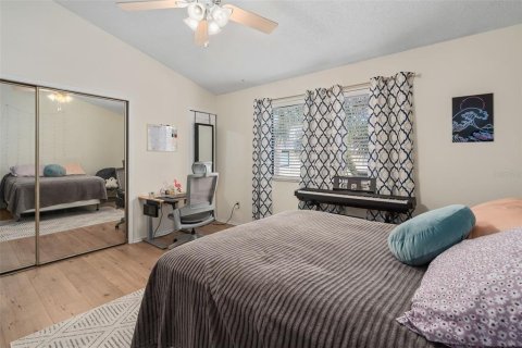 Condo in Winter Park, Florida, 2 bedrooms  № 2393890 - photo 21