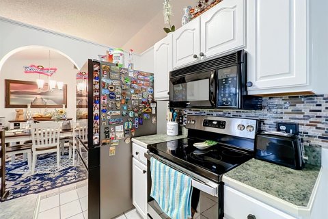 Купить виллу или дом в Палм-Бей, Флорида 5 комнат, 131.18м2, № 2087216 - фото 27