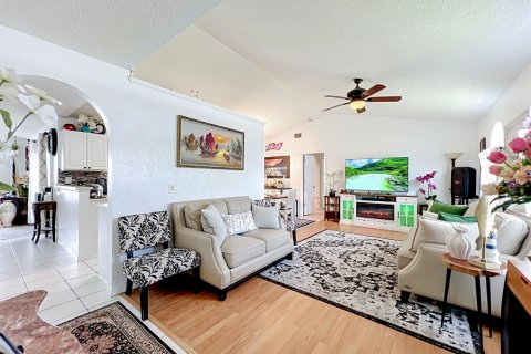 Купить виллу или дом в Палм-Бей, Флорида 5 комнат, 131.18м2, № 2087216 - фото 16