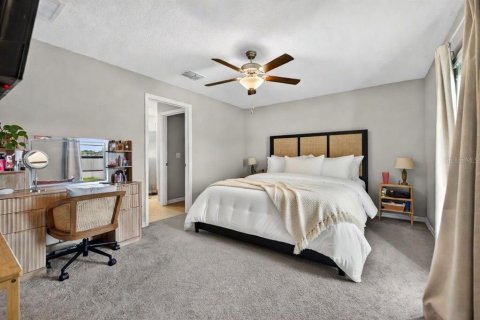 House in Sun City Center, Florida 3 bedrooms, 134.8 sq.m. № 2157182 - photo 14