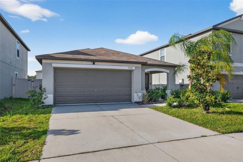 Casa en Sun City Center, Florida 3 dormitorios, 134.8 m2 № 2157182