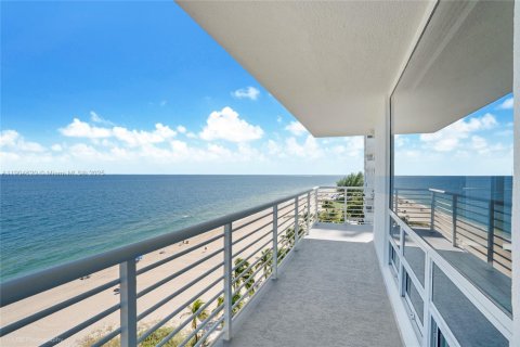 Condominio en venta en Pompano Beach, Florida, 2 dormitorios, 133.78 m2 № 1964208 - foto 21