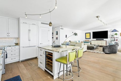 Купить кондоминиум в Бока-Ратон, Флорида 5 комнат, 132.39м2, № 2089617 - фото 3