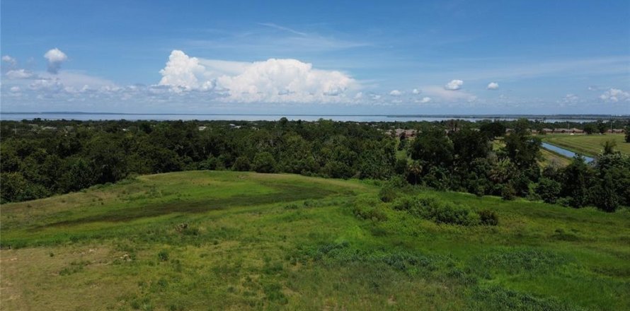 Land in Ocoee, Florida № 1873567