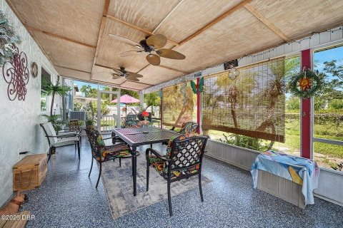 Villa ou maison à vendre à Ormond Beach, Floride: 5 chambres, 242.47 m2 № 2322782 - photo 20