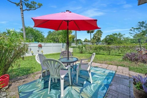 Villa ou maison à vendre à Ormond Beach, Floride: 5 chambres, 242.47 m2 № 2322782 - photo 25