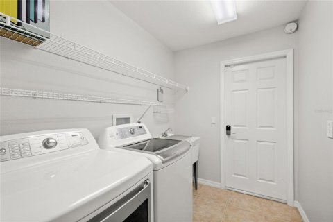 Купить виллу или дом в Оберндейл, Флорида 3 комнаты, 187.48м2, № 2354860 - фото 16
