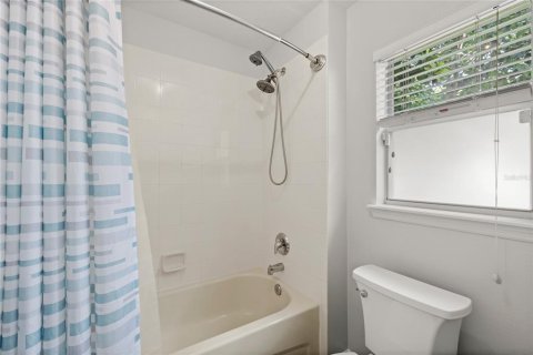 Купить виллу или дом в Оберндейл, Флорида 3 комнаты, 187.48м2, № 2354860 - фото 24