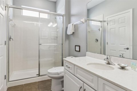 House in Davenport, Florida 5 bedrooms, 227.61 sq.m. № 2391003 - photo 27