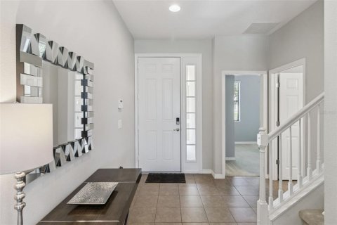House in Davenport, Florida 5 bedrooms, 227.61 sq.m. № 2391003 - photo 5
