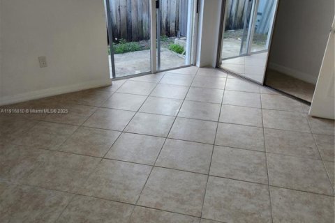 Villa ou maison à louer à Homestead, Floride: 3 chambres, 107.02 m2 № 1973676 - photo 11