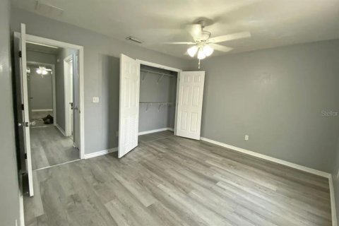 Immobilier commercial à vendre à Ocala, Floride: 4 chambres, 231.88 m2 № 1518958 - photo 15