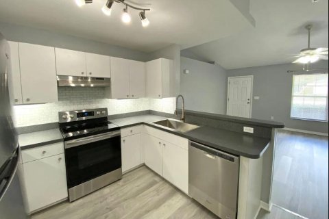 Immobilier commercial à vendre à Ocala, Floride: 4 chambres, 231.88 m2 № 1518958 - photo 6