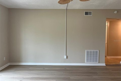 Купить кондоминиум в Порт-Ричи, Флорида 4 комнаты, 80.27м2, № 2107809 - фото 13