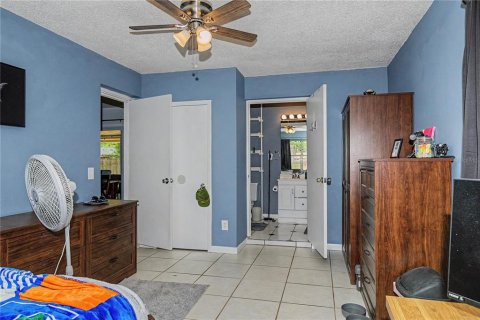 Casa en venta en Gainesville, Florida, 4 dormitorios, 133.97 m2 № 2099057 - foto 20